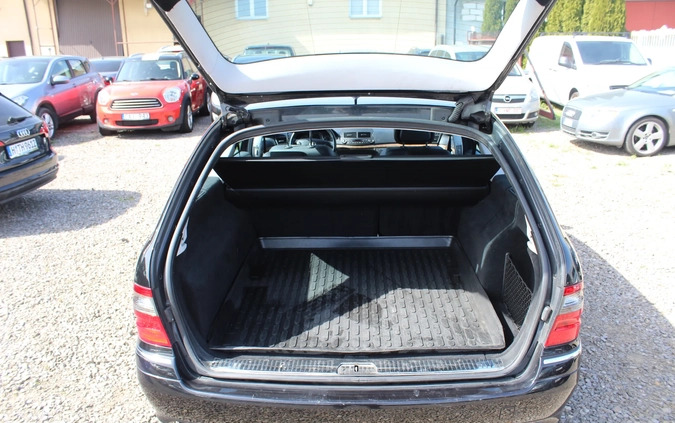 Mercedes-Benz Klasa E cena 32900 przebieg: 256339, rok produkcji 2009 z Szczebrzeszyn małe 596
